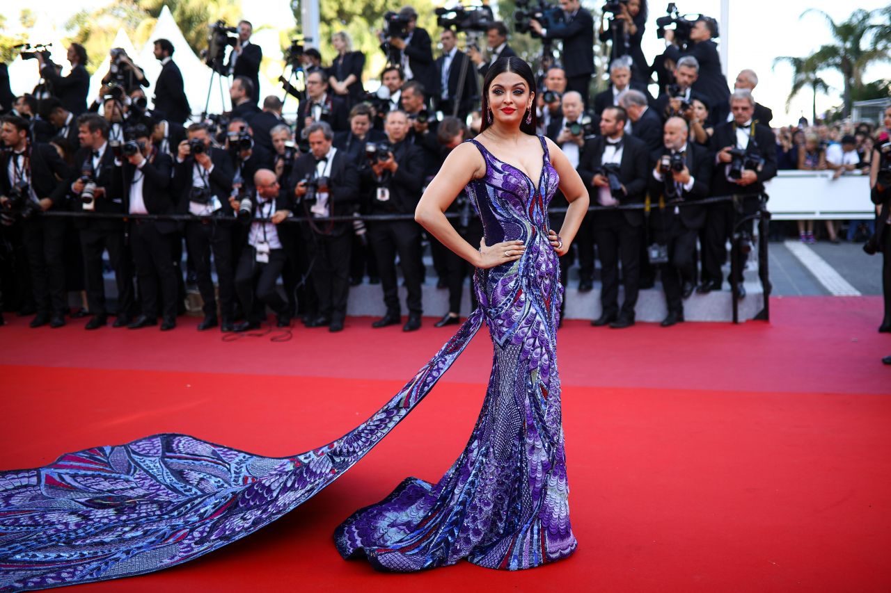 Aishwarya Rai at Girls of the Sun Premiere at the 71st Cannes Film Festival02